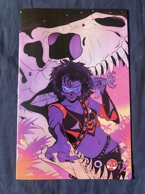 CRANIACS #1 (TITAN COMICS 2025) ASHLEIGH IZIENICKI VIRGIN VAR - BAGGED & BOARDED