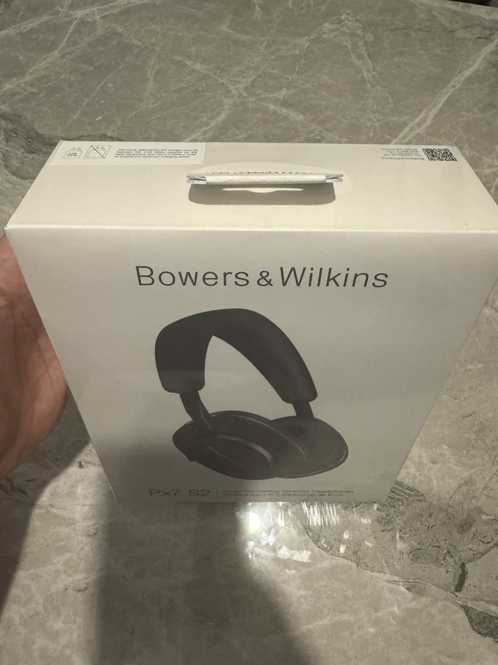 Bowers & Wilkins Px7 S2 Over-Ear Headphones - (Black). NEW & SEALED - GENUINE - Image 3 of 4