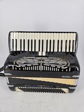 Universal MFG Italian piano accordion