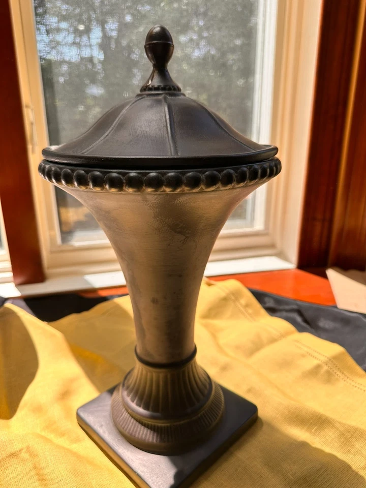 Винтажная ваза Southern Living 2 Greenbrier с цветочной лягушкой и крышкой хорошее состояние товара - Изображение 2 из 4