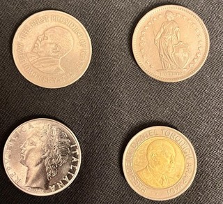 Internationales Münzlot Kenia/Schweiz/Italien: 1 Sh 1978 5 Fr 1960 Lire