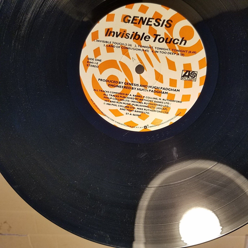 Genesis "Invisible Touch" (p)(c)1986 Vinyl Record Original VG+! - Picture 4 of 8