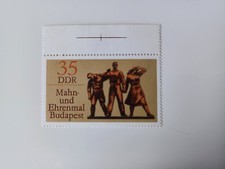 Znaczek pocztowy NRD 1976 Pomnik i Mal Honorowy Budapeszt Mi 2169 niestemplowane