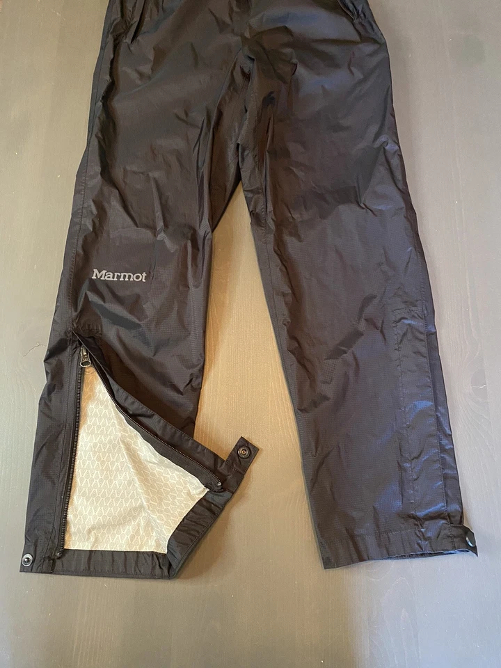 Calça de chuva Marmot Precip - tamanho infantil grande (unissex) em excelente estado usado - Imagem 4 de 4