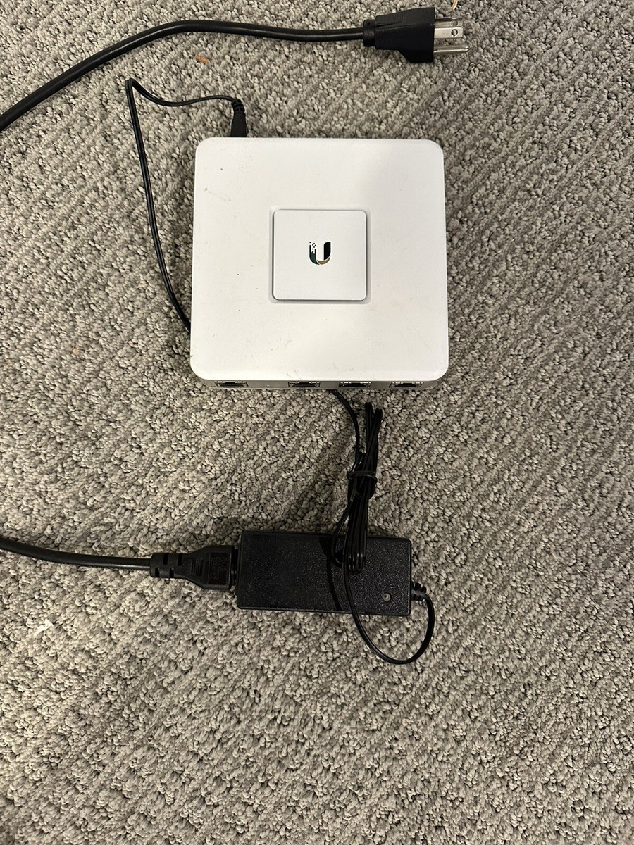 Ubiquiti Unifi Security Gateway Part # USG - Used in good working