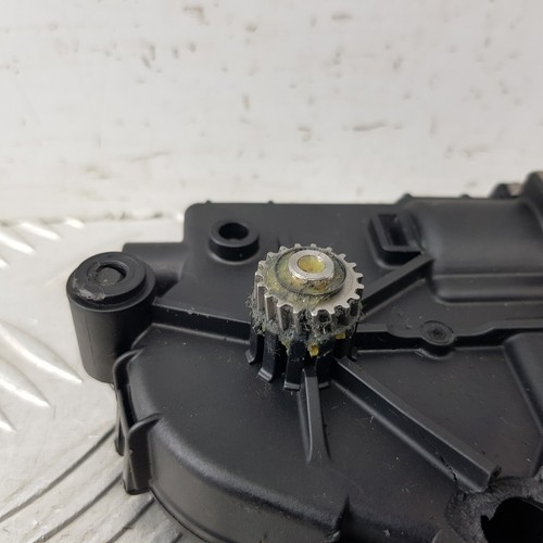 AUDI Q7 SUNROOF MOTOR 4L0959591 2006 - Picture 5 of 14