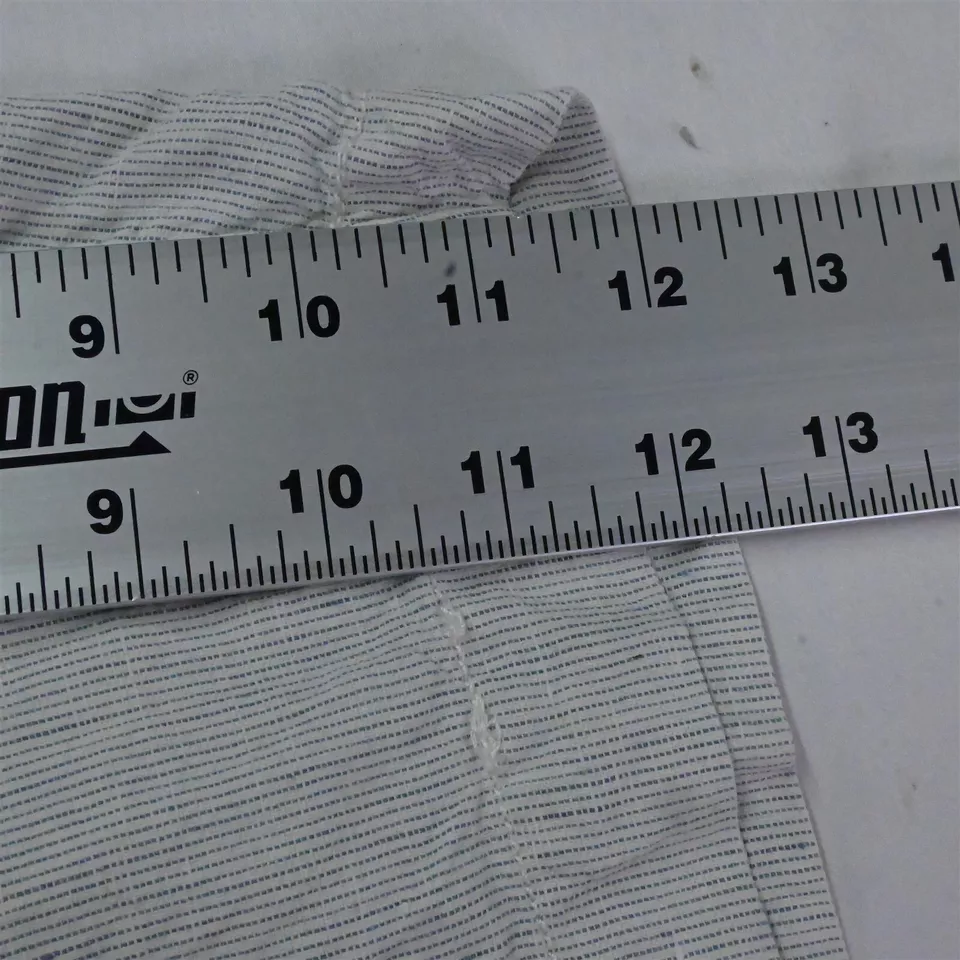 Banana Republic 33 x 11 Stripe Linen Cotton Wedding Beach Drawstring Mens Shorts - Image 4 of 4