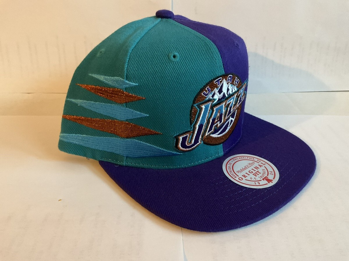 UTAH JAZZ~MITCHELL & NESS DIAMOND CUT SNAPBACK HAT/CAP (TEAL