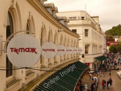 Foto 6x4 Torquay: Tk Maxx Frontage in Fleet Street The Tk Maxx Store occ c2009