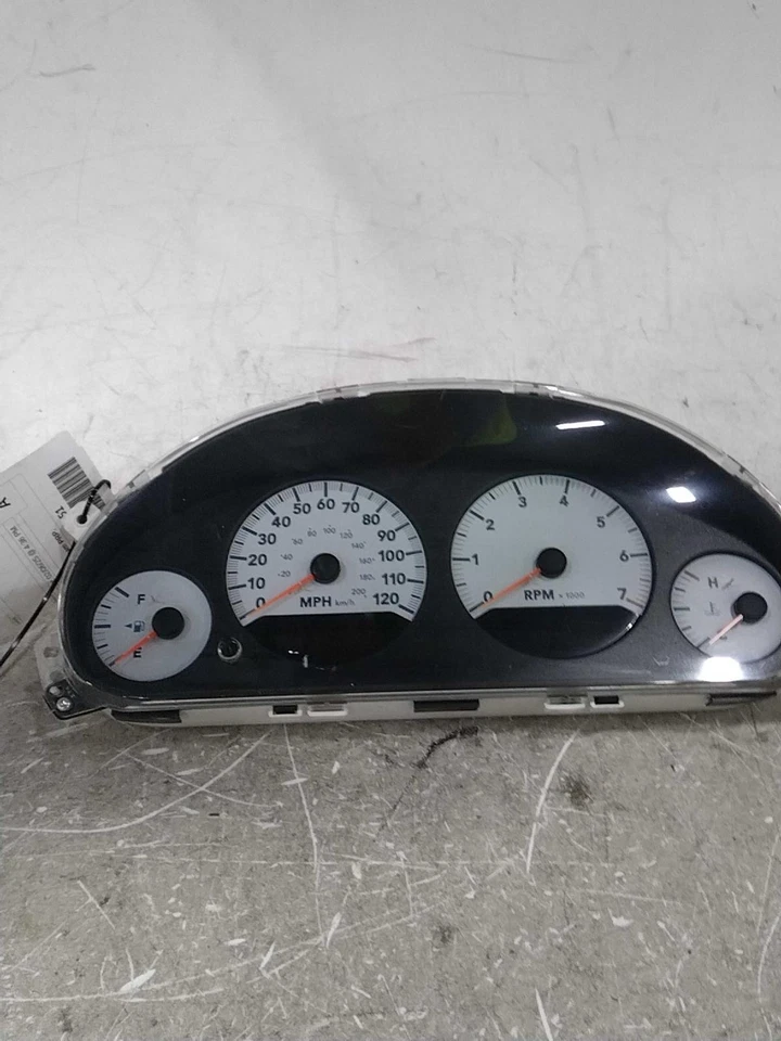 Medidor de velocímetro usado se adapta a: Dodge Caravan Cluster 2006 sin electroluminiscente con Foto 2 de 4