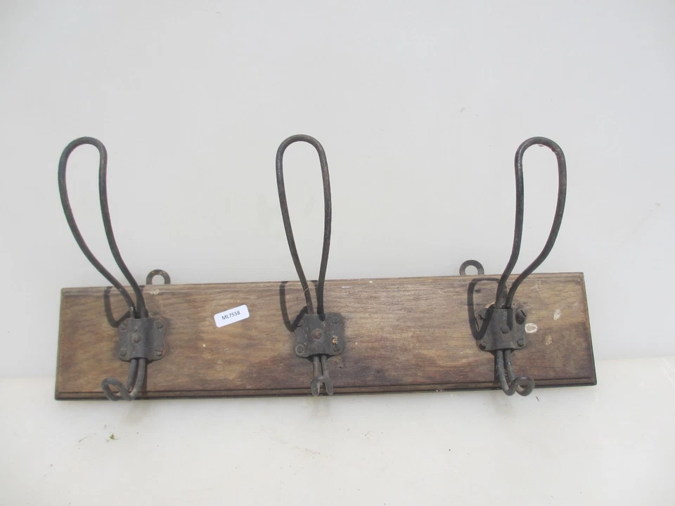 Antiguo perchero de madera ganchos de hierro perchas para sombreros antiguo vintage madera francesa 16" W Foto 4 de 4