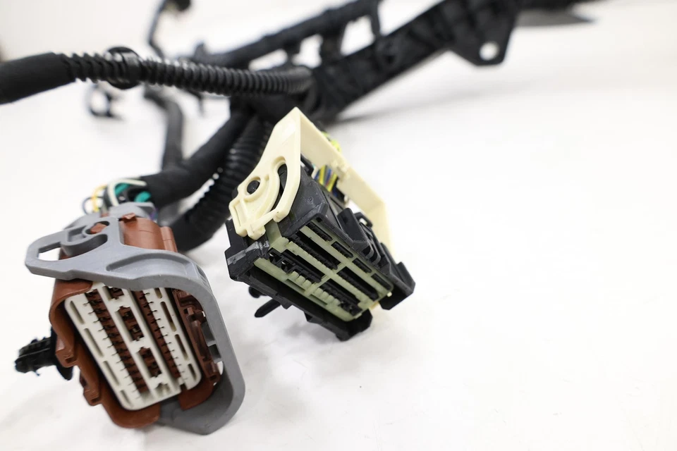 2022 - 2025 FORD TRANSIT-350 АККУМУЛЯТОР К ЖГУТУ ПРОВОДОВ СТАРТЕРА OEM MK4T14A120KE - Изображение 3 из 4