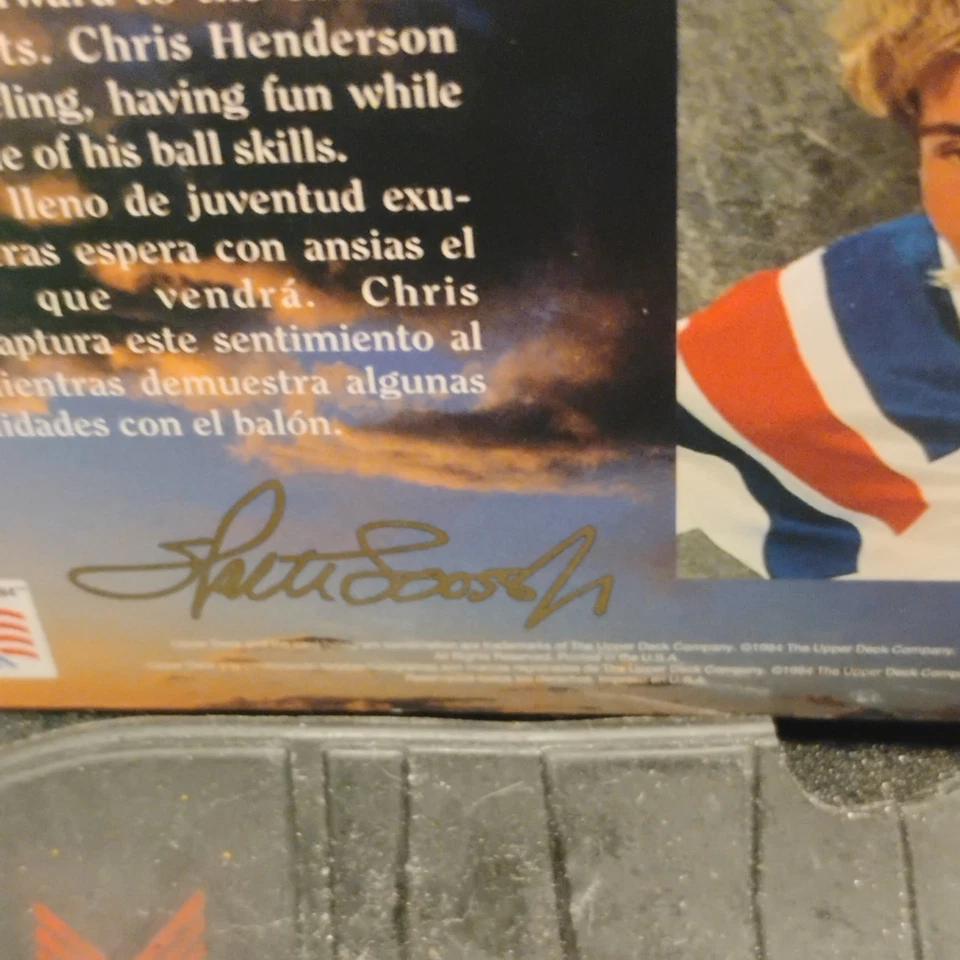 TARJETA INSERTADA FIRMA FÚTBOL AMERICANO COPA MUNDIAL CUBIERTA SUPERIOR EE. UU. WI3 CHRIS🔥 HENDERSON 1994 Foto 4 de 4