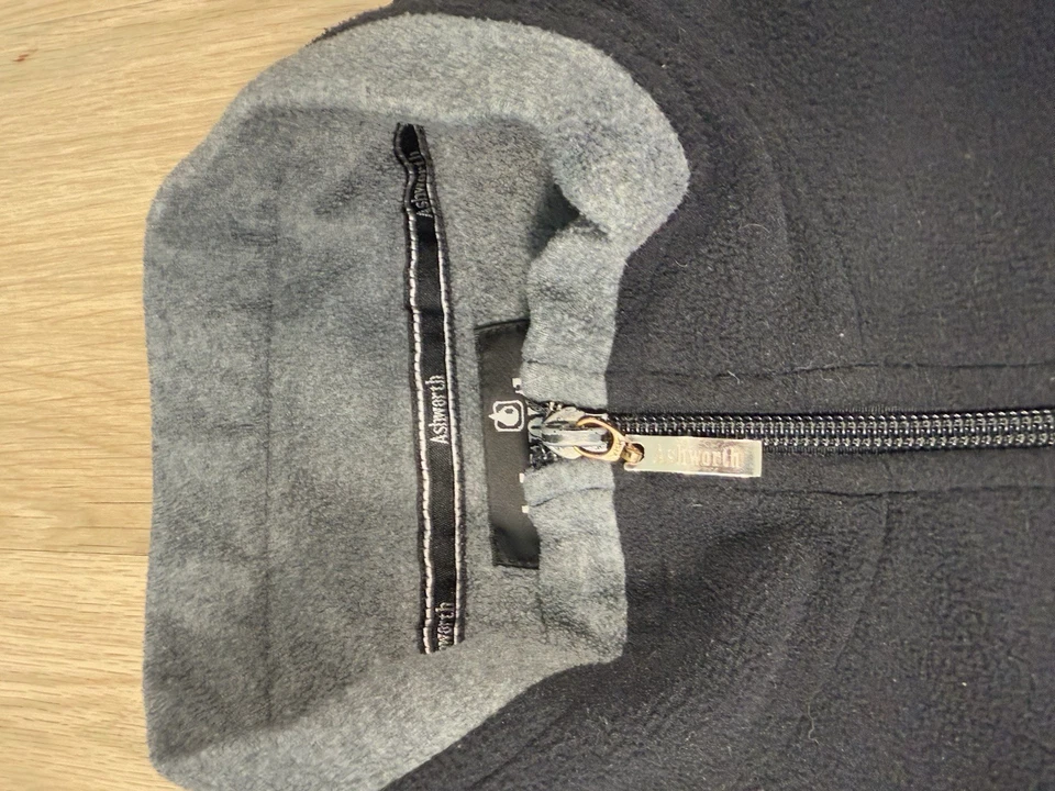 Chaleco Suéter Ashworth Vellón Cremallera Completa Negro Golf Para Hombres Talla XL Foto 3 de 4