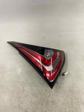 2016 Nissan Murano Right RH Tail Light Assembly Gate Mounted