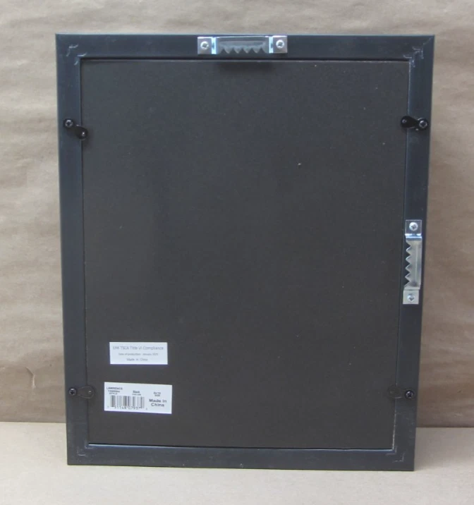 Lawrence 8x10 Pro negro con marco de caja de sombra de lino negro Foto 3 de 4