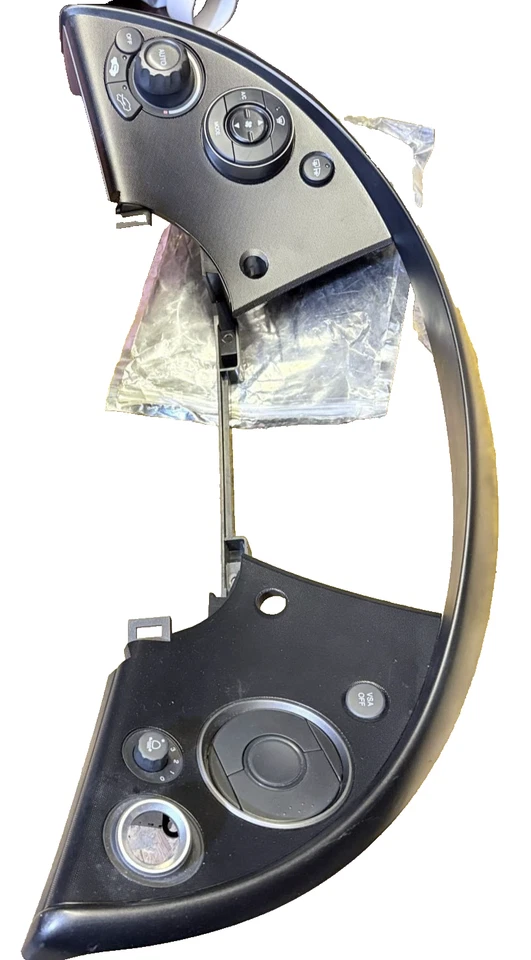 HONDA CIVIC MK8 SPEEDO SURROUND AC AIR CON HEATER CONTROL SWITCHES 79600SMGE4 - Image 2 of 4