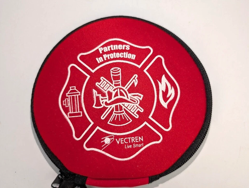 Red Nylon CD Case for 12 CD s FIRE Partners in Protection VECTREN Live Smart - Image 3 of 4