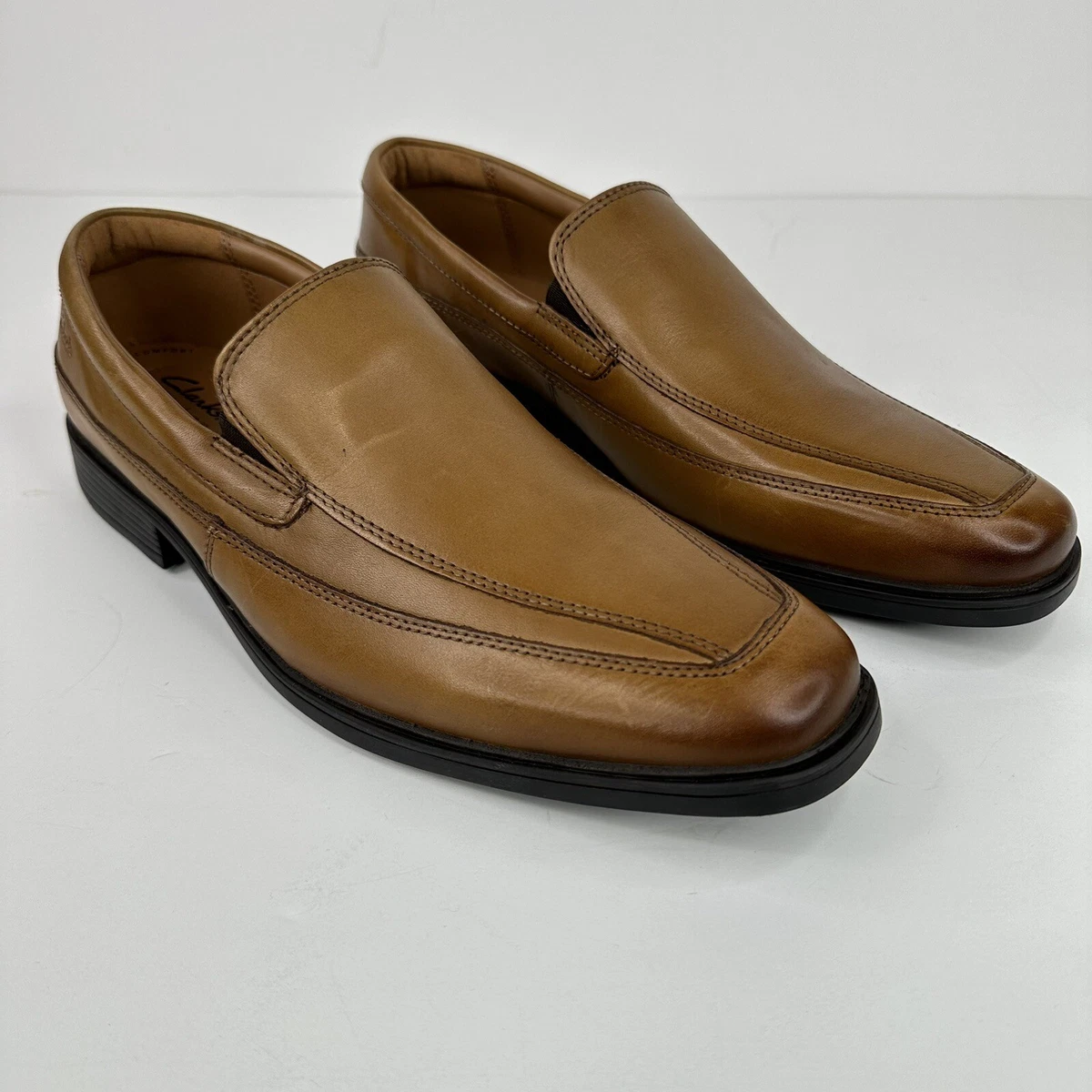 Clarks Collection Mens Tilden Free Dark Tan Leather Loafer Dress Shoe Size 9.5M