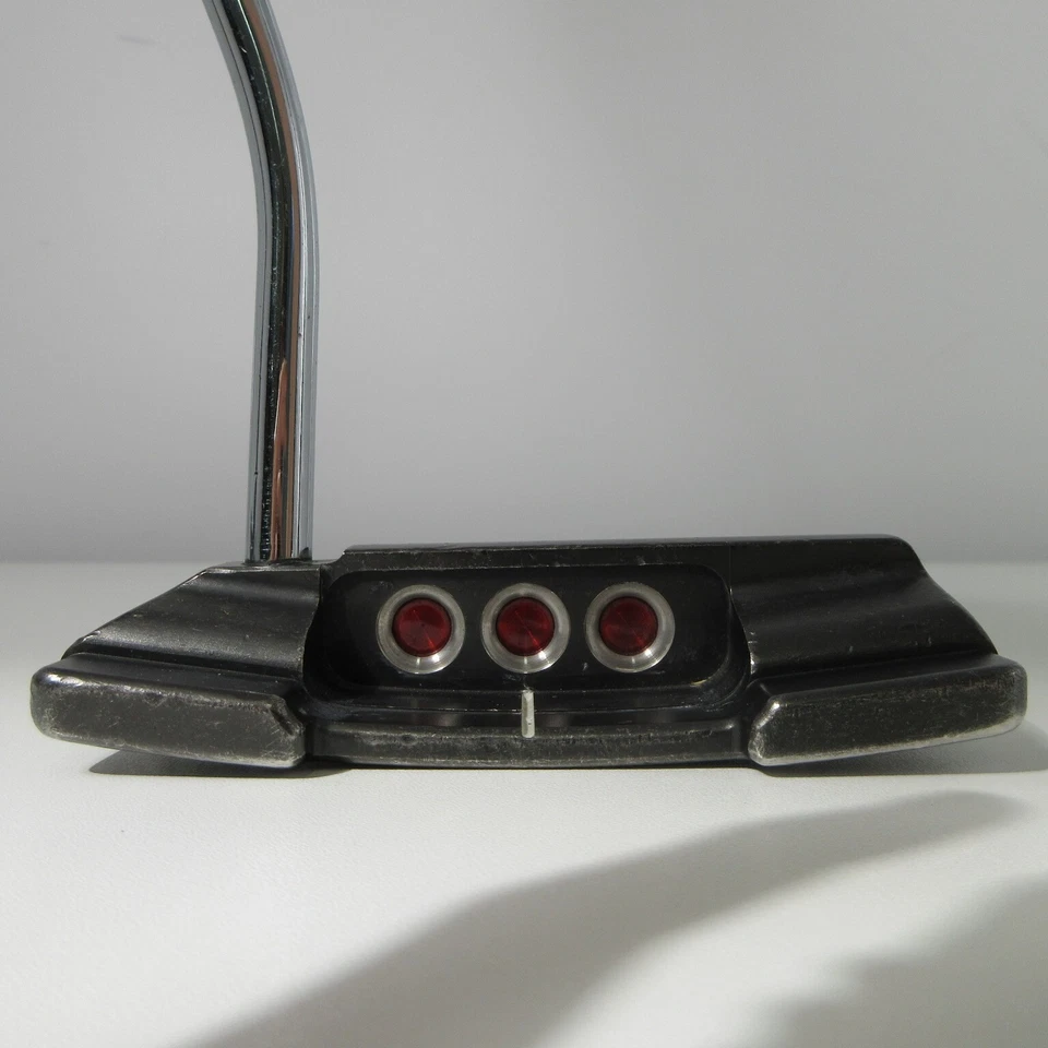 Scotty Cameron Select Newport 2 Notchback Putter 33" RH with Headcover - Image 4 of 4
