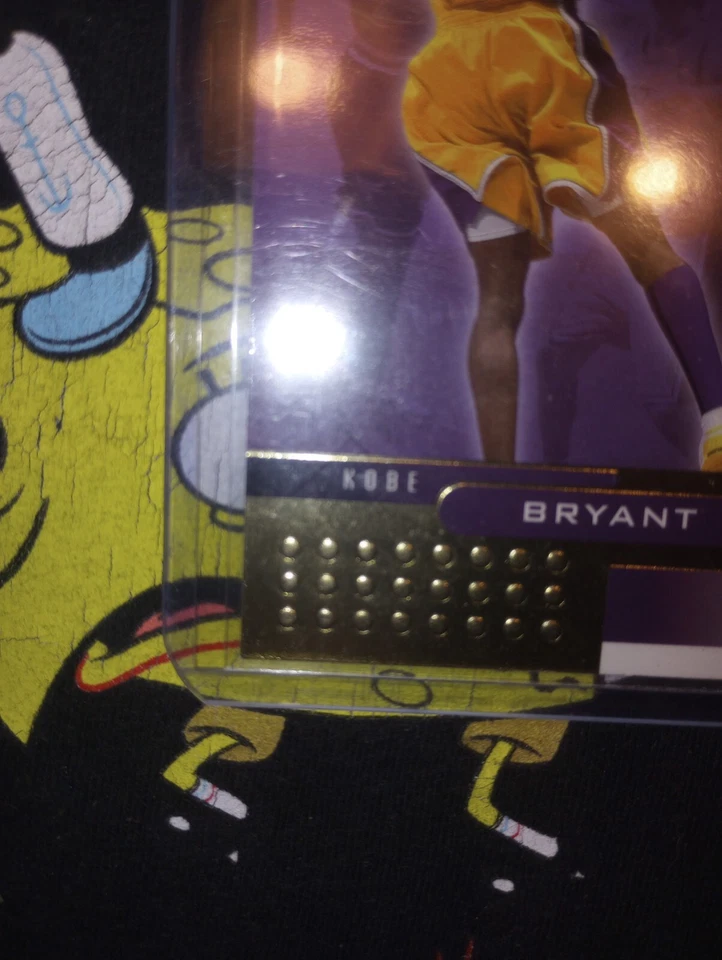 Kobe Bryant 2002-03 Upper Deck Lego Sport Gold Foil  - Image 2 of 4