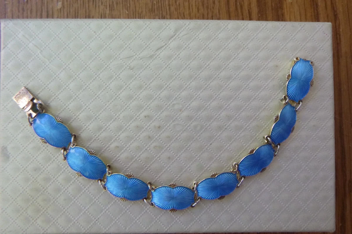 Ivar shop holth jewellery