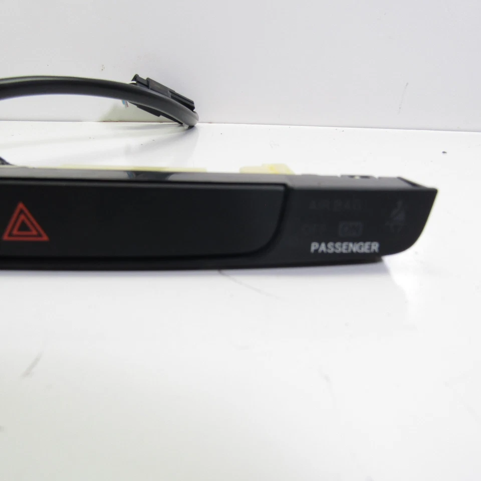 2008-2012 Toyota Highlander Center Dash Hazard Switch Module Button 84010-0E050 - Image 3 of 4