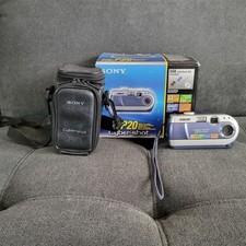 Vintage Sony DSC-P20 Camera. Comes with Memory Stick, Case, Box,  MORE - READ 