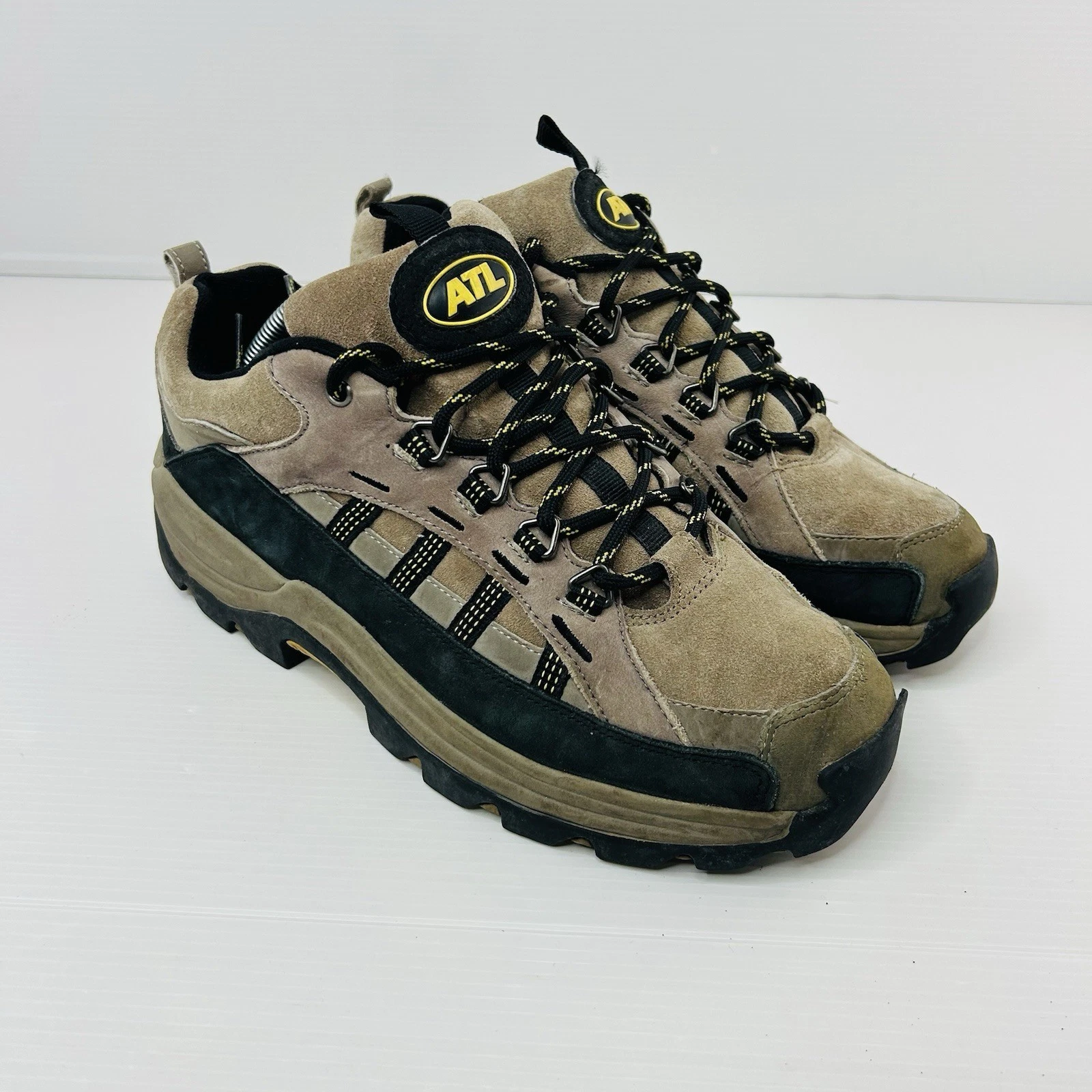 ATL Parajump F8 Hiking Shoes UK 9 EU 43 Suede Outdoor Walking Trail