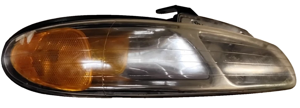 Faro derecho caravana, Voyager, Town & Country: 1996, 1997, 1998, 1999 Foto 3 de 4