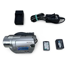 Sony Handycam DCR-DVD405 Digital Video Mini DVD Camcorder 3MP 10x Carl Zeiss