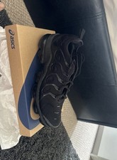 Nike Air vapormax plus triple black UK8.5 Shoes Trainers