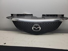 Calandre Mazda MPV