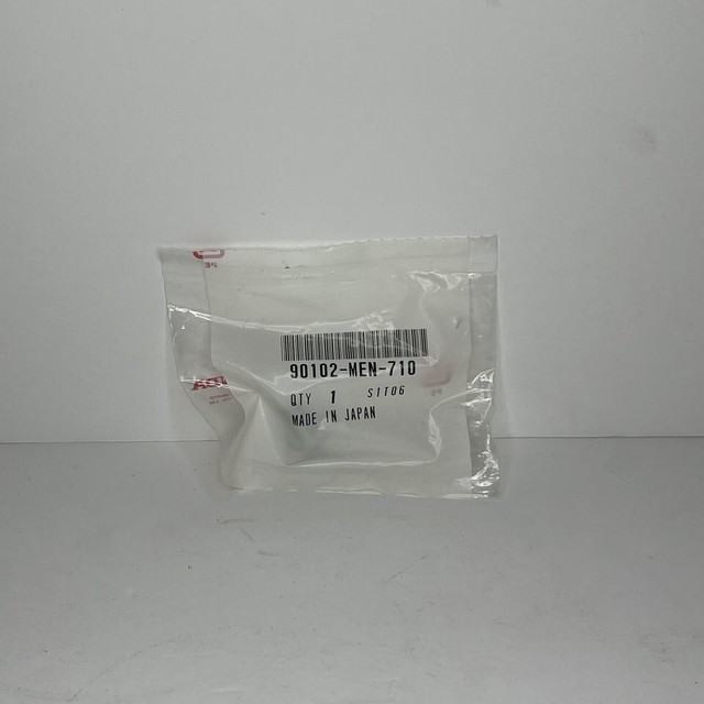 CNxinn10 Seat Bolt Kit – 2 Pcs M8x16mm Carbon Steel Bolts For Honda CRF250R/450R/450X/250X/150R (Replaces 90102-MEN-710)