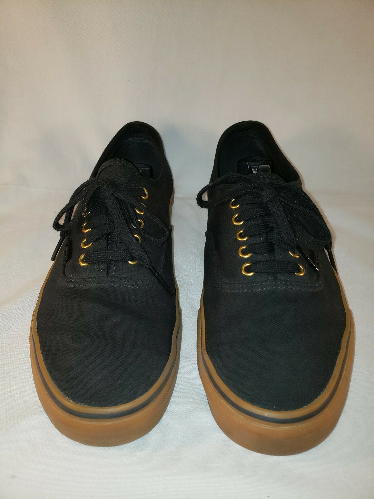 black vans rubber sole