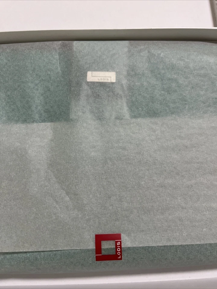 LODIS EMR329 Green Reptile Leather Easel Emerald iPad  Carrying Case - Image 2 of 4