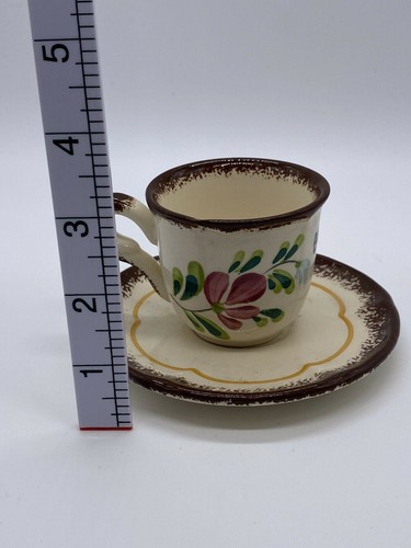 Set of Two St. Honorine Du Fay Hand Painted in France Espresso Cups and Saucers - Picture 7 of 7