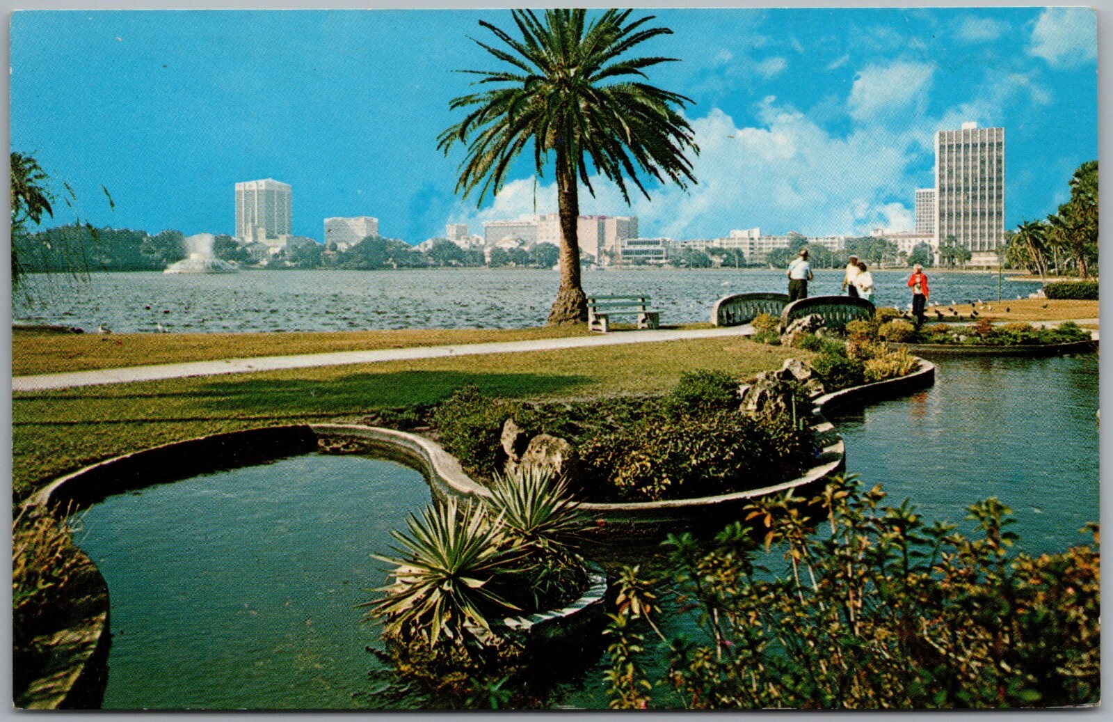 Looking Across Lake Eola At Skyline Of Downtown Orlando Florida Postcard C562