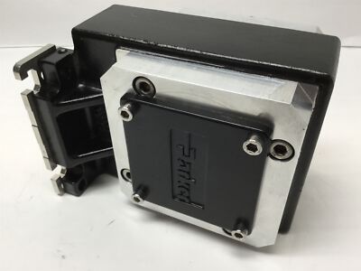 Alloggiamento Ingranaggi Attuatore Lineare Parker HPLA120 &ndash; Ingresso 22mm/32mm, Condizioni Eccellenti