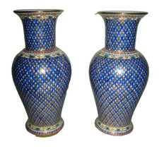 Pair vtg JM Jirapha Fine Art Thai vases, royal blue w floral pattern & gold trim