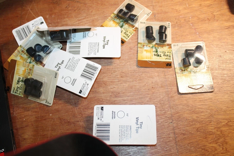 Lot Of 22 Vinyl Tiny Tips 1/2 Inch Furniture Legs Black Protects Floor #6102 - Image 3 of 4