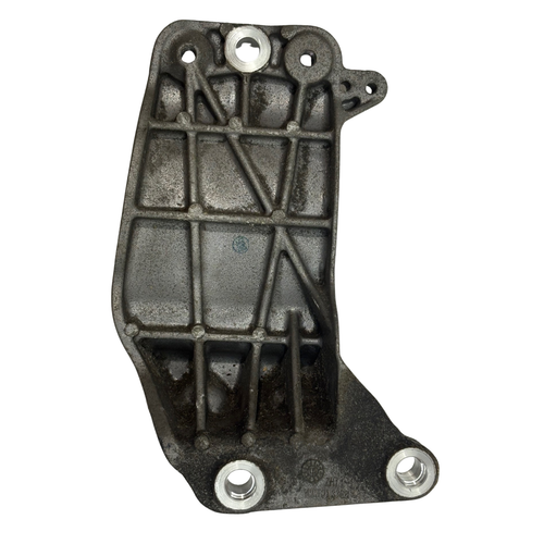 Support Maserati Ghibli 3.0 V6 M157 Alternateur Support Diesel 2016 - Photo 2 sur 10