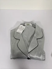 Women’s Plus silk Gray pajamas Swomog  Xxl Short Set Button Up NWT C2