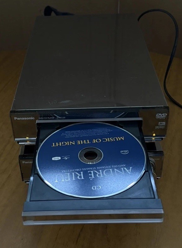 Panasonic HiFi System SL-DT100, SA-DT100 CD/DVD Player Control Receiver + Sub