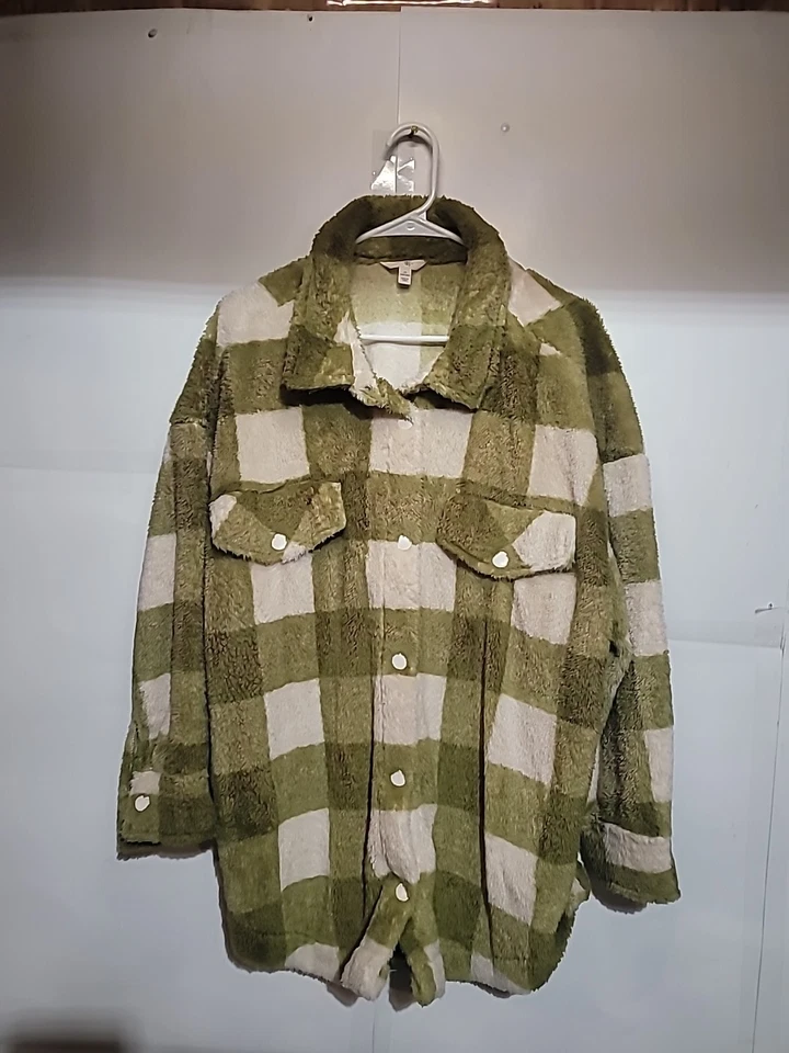Women's Fleece Shirt Flannel Look Long Sleeve Button-Up Green Size 1x . - Image 2 of 4