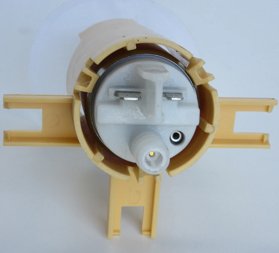 Bomba de combustible Autobest F4244 para BMW 318i 325i M3 L4 L6 1991-1999 Foto 2 de 4