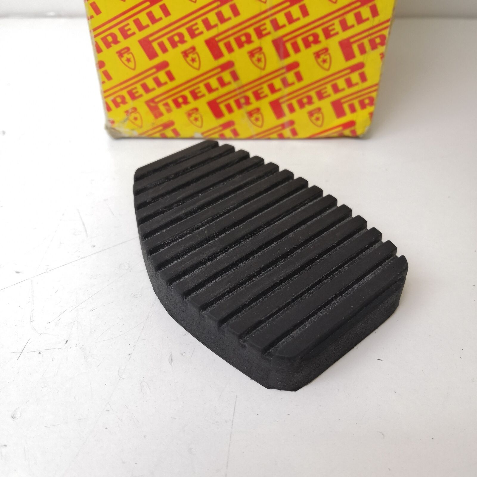 Abandonment only Rarely FIAT ULYSSE BRAKE PEDAL COVER - LANCE Z - CITROEN ZX PIRELLI FOR 9120804880 2695548270008 | eBay Abandonment only Rarely FIAT ULYSSE BRAKE PEDAL COVER - LANCE Z - CITROEN ZX PIRELLI FOR 9120804880 2695548270008 | eBay