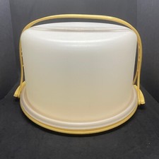 Vintage Tupperware 10 inch Cake Taker Carrier with Lid and Strap Harvest Yellow