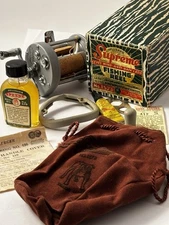 VTG Pflueger  Supreme Fishing Reel Satin Chrome 1573/ Original Box NEVER USED!