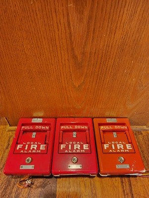 Simplex Pull 4263-1 Red Fire Alarms Lot Of 3 Tested Working Used Cleaned 
